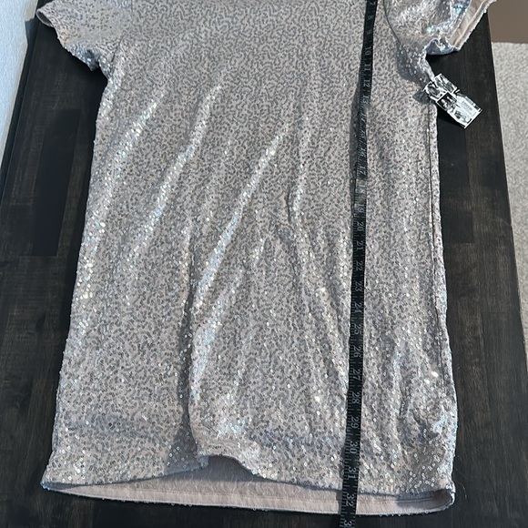 Victoria’s Secret Super Model Essentials All Over Sequined Mini Dress Size XS - Picture 7 of 7